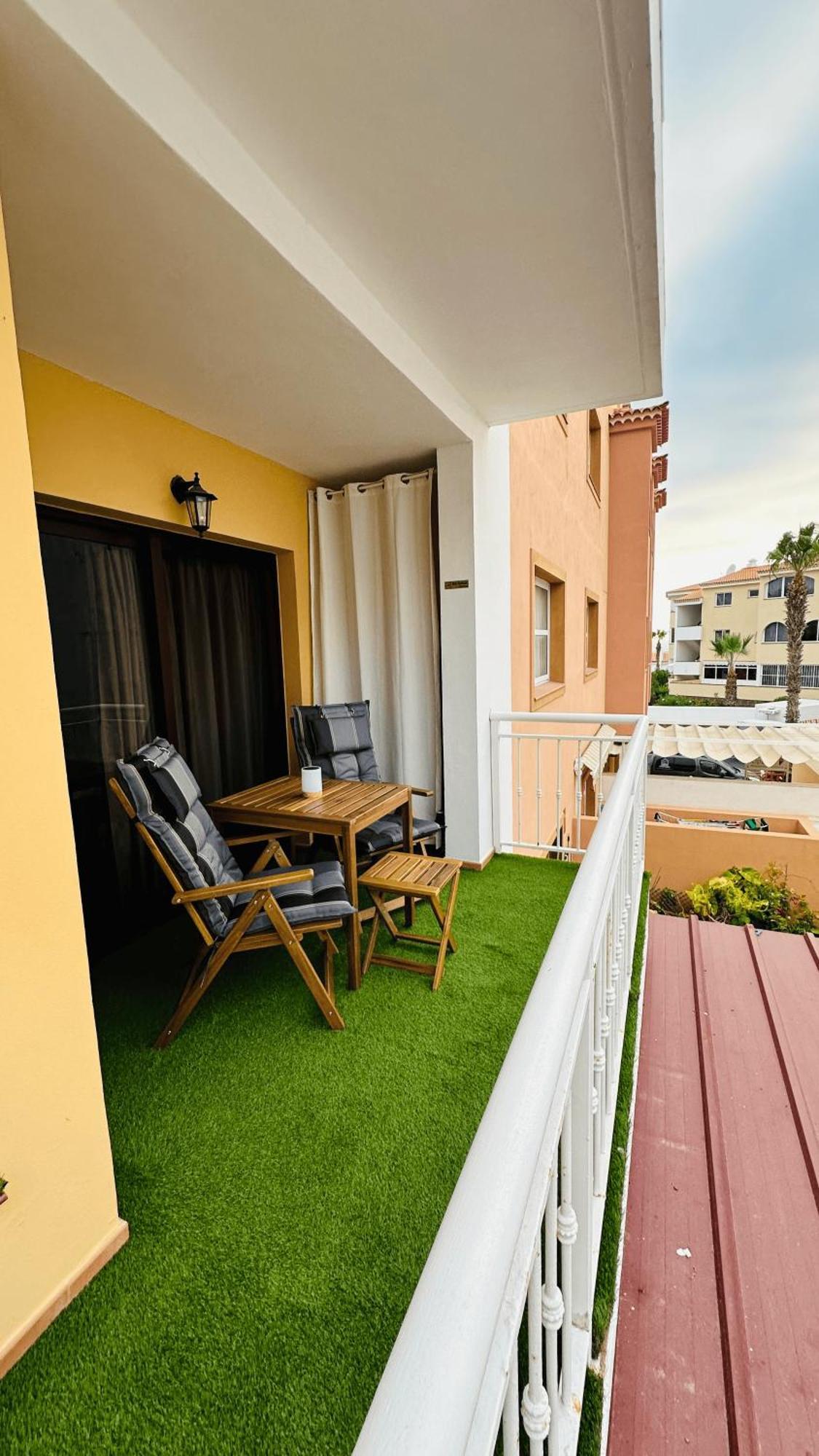 Apartamento Brisas Del Sur - Oasis Tenerife Sur Плайя-де-Сан-Хуан Экстерьер фото